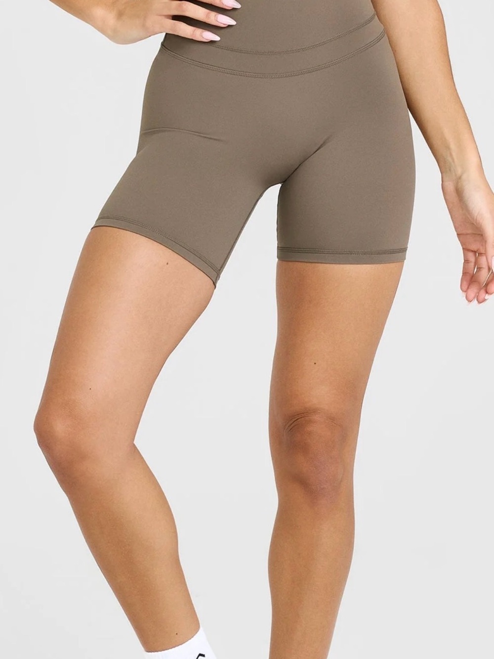 Oner Active High-Waist Bike Shorts in Taupe